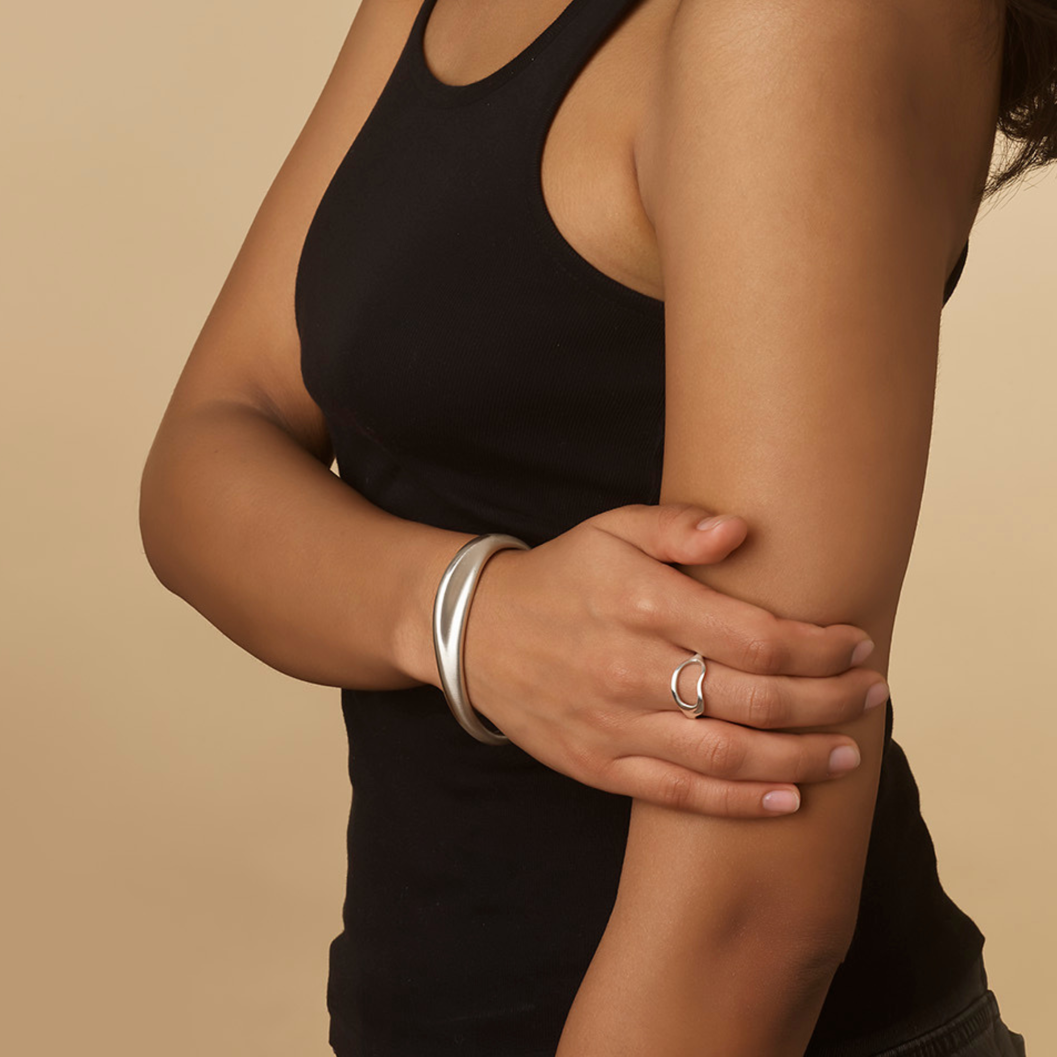 Hiba Cuff Bracelet in Sterling Silver, 9.5mm